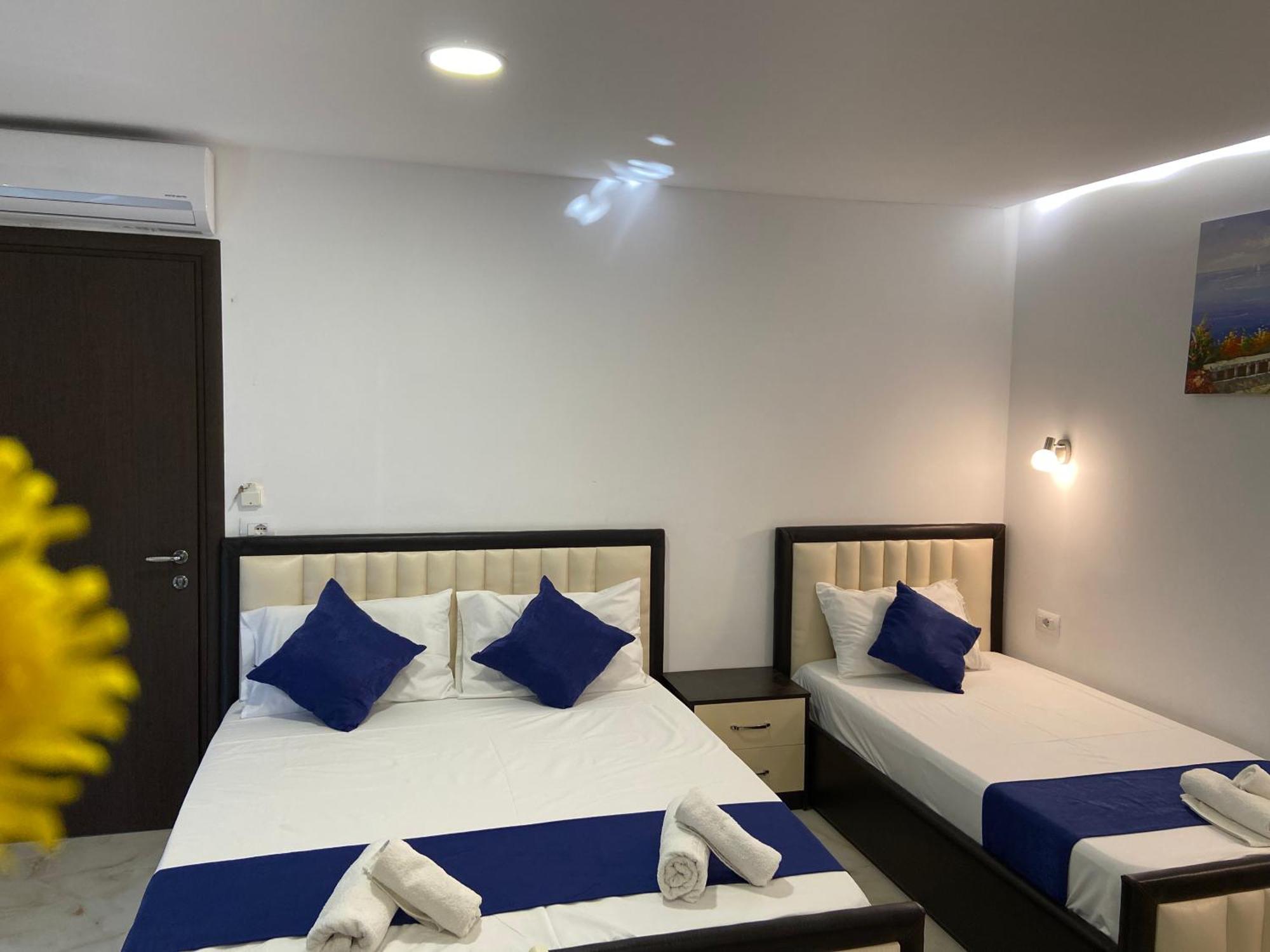 Villa Center Ксамил Стая снимка
